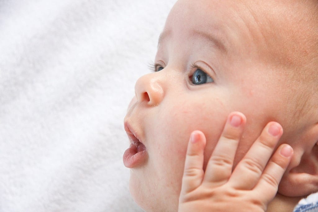 Lippen lesen - das können die Babys 1 Alle Babys tun von den Lippen ablesen
